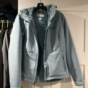 Columbia fleece shacket